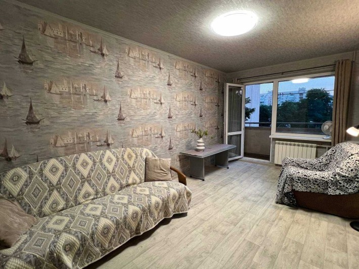 Продаж 3-х к.квартири з Ремонтом! Оболонський р-н,Вул.Автозаводська 17 - фото 1