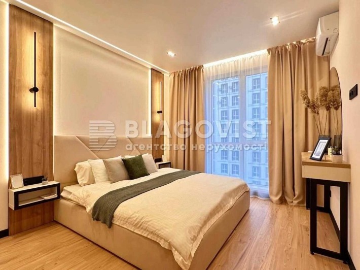 Продаж 1-кімнатна квартира ЖК "Нова Англія" Максимовича Михайла 24 - фото 1