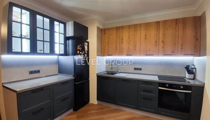 Продаж 2-кімнатної квартири, вул. Анни Ахматової, 30 - фото 1