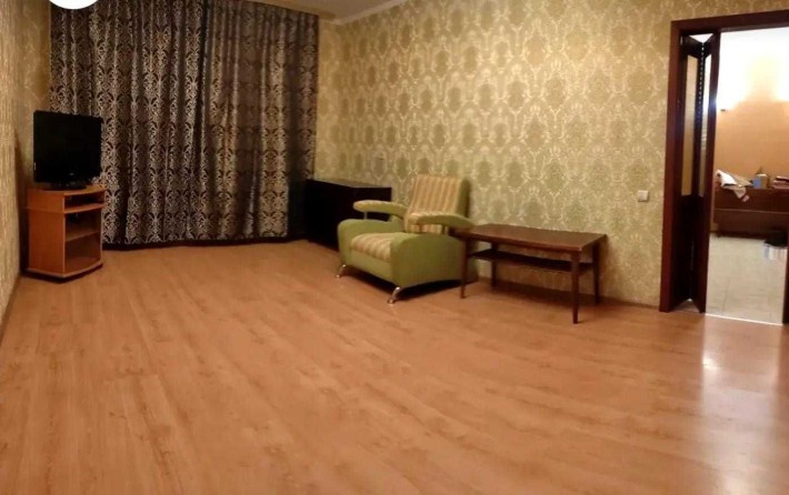 Затишна 1-кімнатна квартира 42 м² вул. Олександри Екстер 12 - фото 1