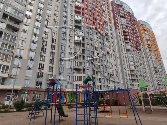 Продаж 2 кімнатна квартира ЖК Каховська/Каховська 62а/Лівобережна/Комо Київ