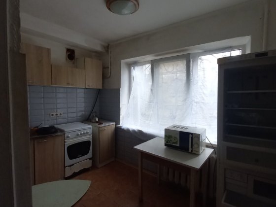 Продаж 2-х.кім.Квартири. Лісовий масив.Чернігівська. вул.Братиславська Київ