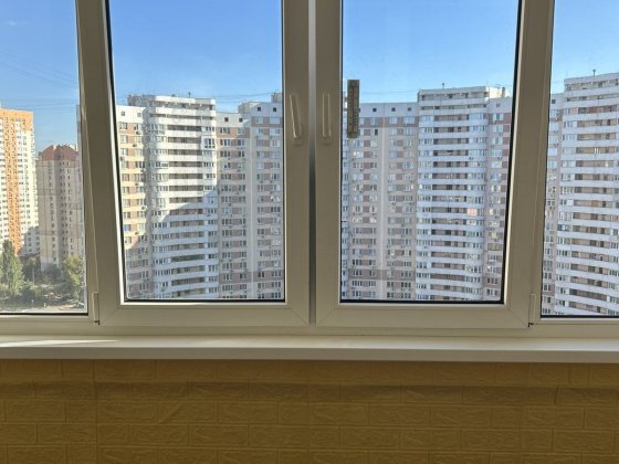 #8485 1К-Продаж квартири Позняки Осокорки Рівер Мол Київ