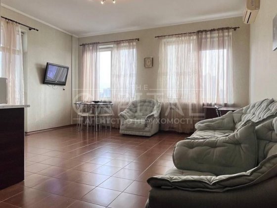 ТОП Інвестиція квартира Срібнокільська 57м2  МЕТРО Локація топ ВІДЕО Киев