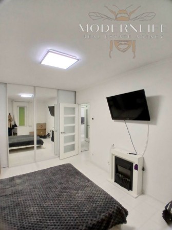 Продаж 2к квартири вул. Милославська 2 - фото 1