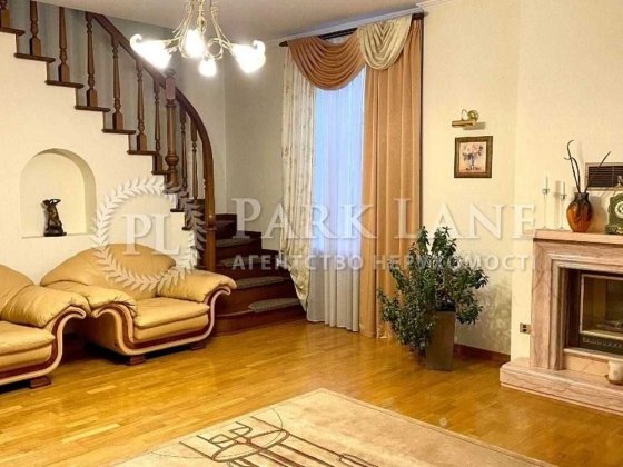 Продаж квартири на Лютернській Печерськ центр Липки Хрещатик Ліфт Київ