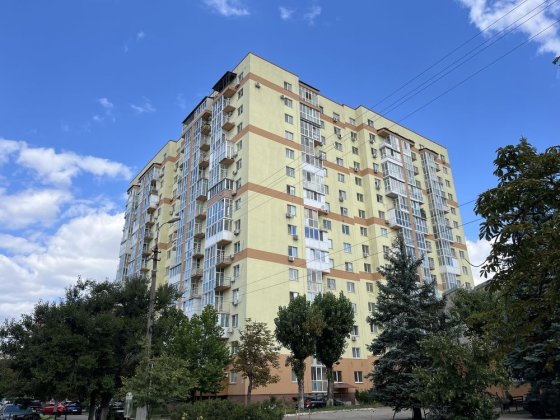 Продаж 2кім. 90кв.м. Конча-Заспинська вул.(Матикіна Ген.) 12 Киев