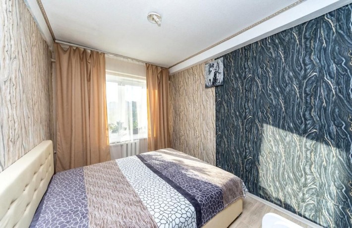 Продам 3х кімнатну квартиру - фото 1