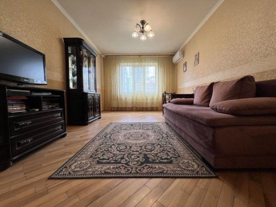 Продажа 3-ех комн.квартиры. Ул. Срибнокильская 22 А Киев