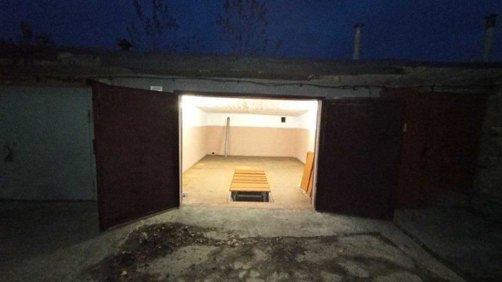 Гараж з ямою та підвалом перший кооператив - фото 1