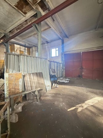 Оренда гаражу з високою потужністю світла - фото 1