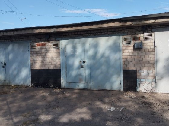 Сдам гараж на Космонавтов/ Саксаганский р-н Кривой Рог
