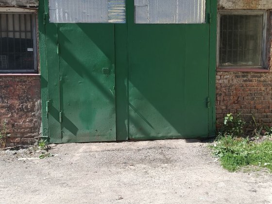 Сдаю в аренду приміщення промисловості,80 мкВ ворота висота 2.65 /2.80 Сумы