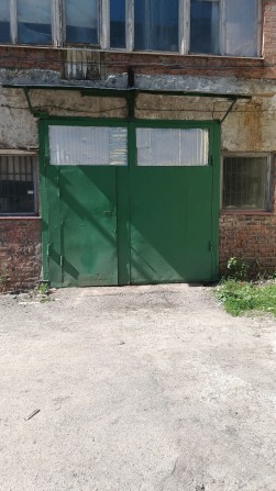 Сдаю в аренду приміщення промисловості,80 мкВ ворота висота 2.65 /2.80 - фото 1