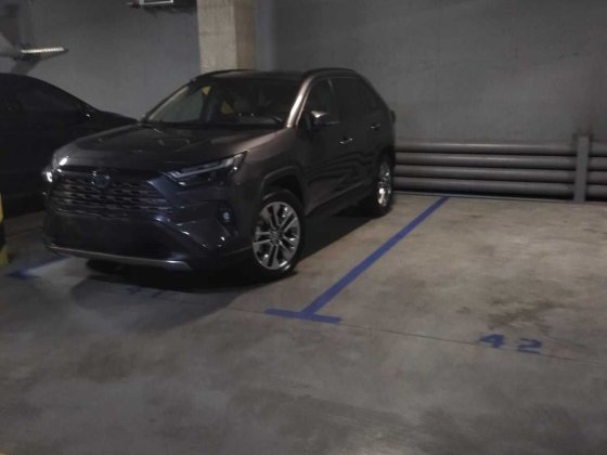 ЗДАМ  парко-місце 12,3 м2 пр-т Берестейський (Перемоги), 67 Київ