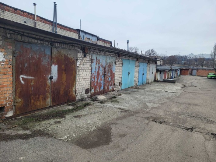 Сдам гараж в охраняемом кооперативе Автолюбитель-2 р-н ЖК Грани - фото 1