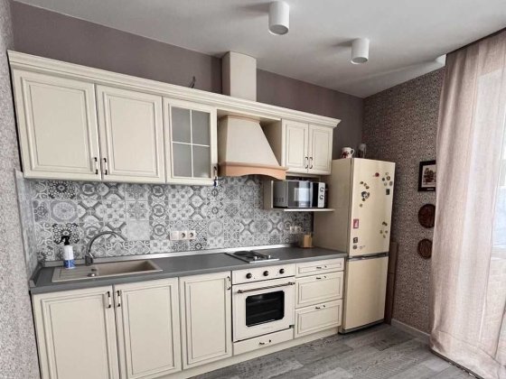 2к Івасюка 2-Д, Парк Стоун, Ивасюка 2 Д, Героїв Сталінграду