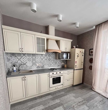 2к Івасюка 2-Д, Парк Стоун, Ивасюка 2 Д, Героїв Сталінграду - фото 1