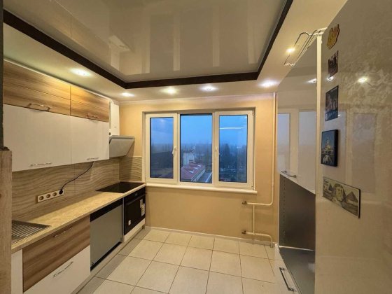 Продаж 2 кімн Лятошинського Теремки-2 метро Теремки ТРЦ Республіка Київ