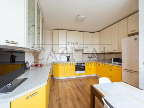 Продажа квартиры, ул. Калнишевского, Оболонь Киев