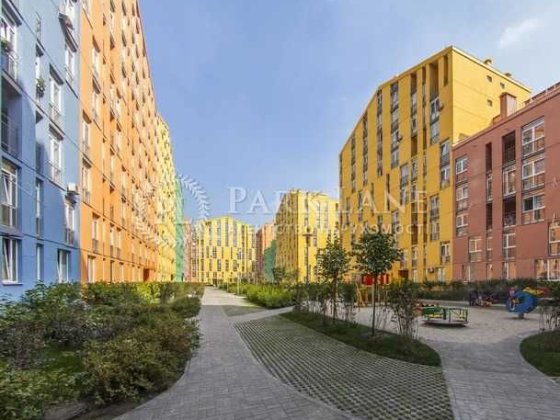 Комфорт Таун Липи Регенераторна Березнева Соборності Київ