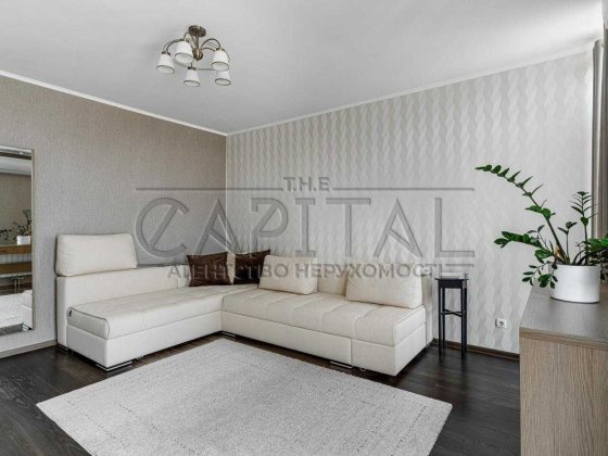 Продажа квартиры, ул. Регенераторная, ЖК Комфорт Таун, Днепровский р-н Київ