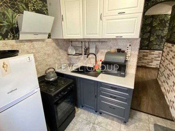 3-кімнатна з ремонтом Мілютенка| Лісова | Лісовий масив| Чернігівська Київ