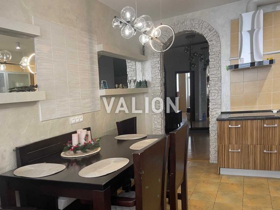 БЕЗ КОМІСІЇ. Продаж 2 к квартири 82 кв. м, проспект Миколи Бажана 14 Киев