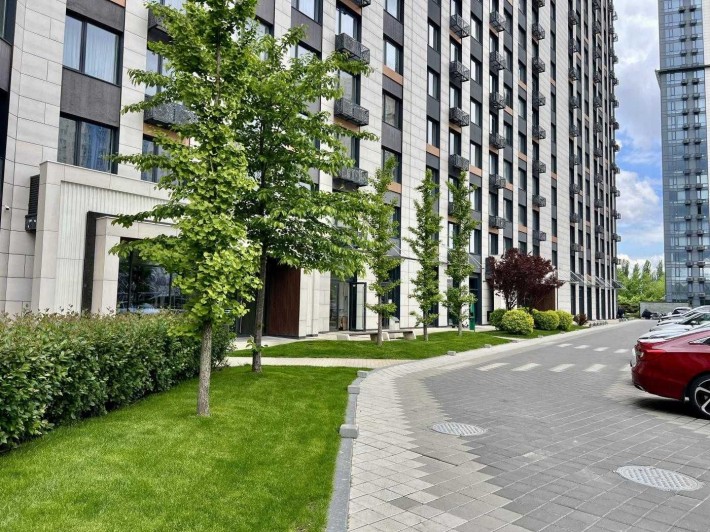 Однокімнатна квартира з ремонтом, ЖК Метрополіс, метро Теремки - фото 1