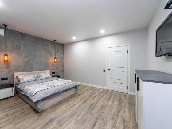 Без % Продаж 3-кім квартири Лесі Українки 24 Печерськ Київ