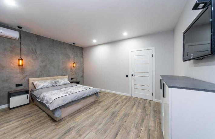 Без % Продаж 3-кім квартири Лесі Українки 24 Печерськ - фото 1