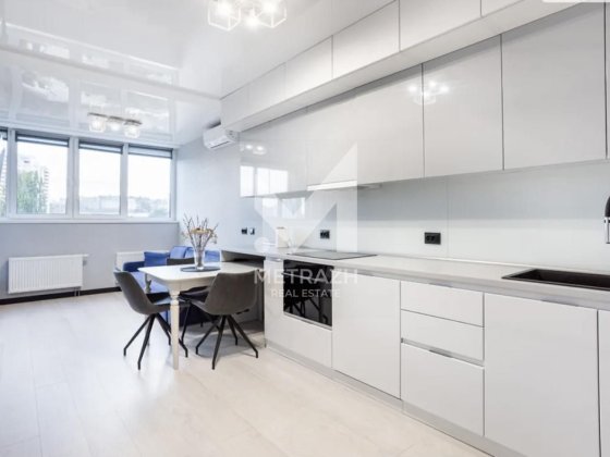 Супер евродвушка 50м² в ЖК The Lakes м.Деміївська Київ