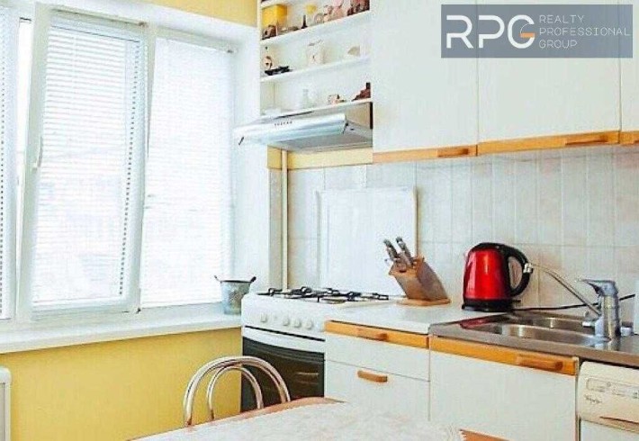 Продаж 2к квартири Кловський узвіз 24 метро Арсенальна - фото 1