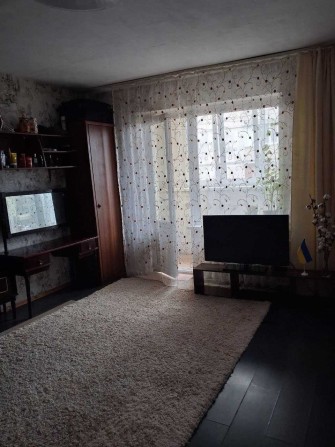 Продам 1-кімнатну на Райдужному масиві Райдужна 13в - фото 1