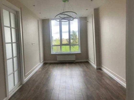 ПРОДАМ 2-х ким квартира Каховская ул.62А Київ