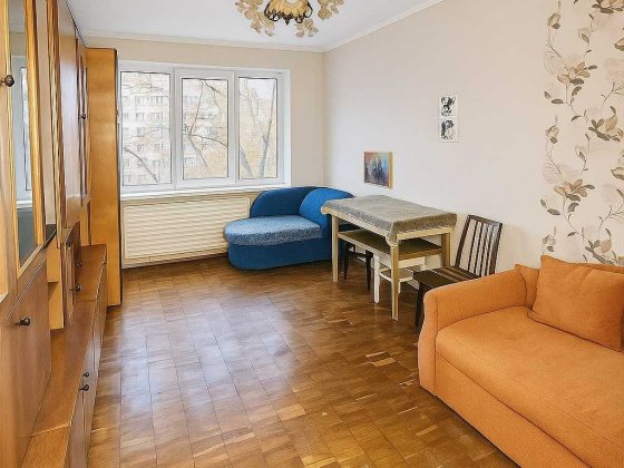 1 кімнатна квартира вторичка Воскресенка Романа Шухевича Ватутина 28А Киев