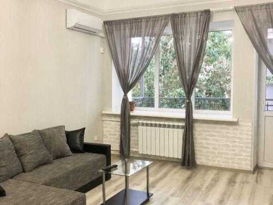 2к 50м2 Круглоуніверситетська Площа Льва Толстого Хрещатик Майдан Киев