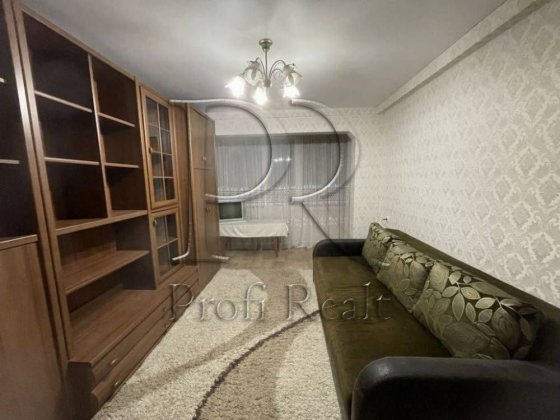 Продаж 1 кімнатна квартира вул. Міста Шалет 3/ метро Дарниця Київ
