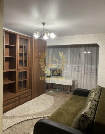 Продаж 1к кв з частковим ремонтом на Північно-Броварськом Масиві - фото 1