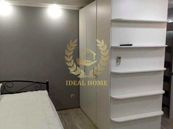 Затишна студія після ремонту біля метро Оболонь Киев