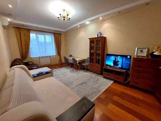 Срібнокільська, 14а Велика 3К  кв-ра Осокорки Позняки РіверМолл Киев