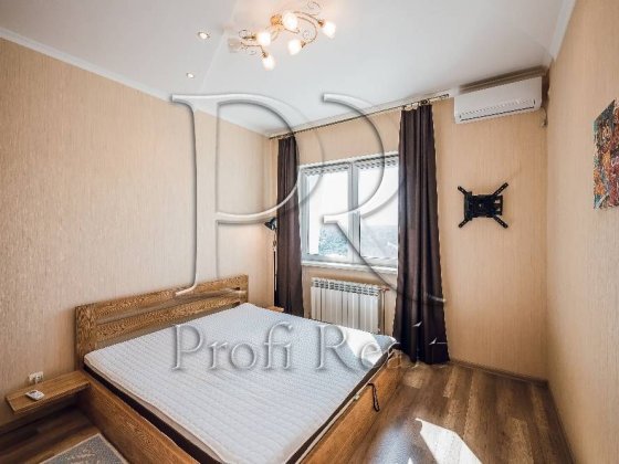 Генератор! Продаж 1 кімн. вул. Кондратюка 3, ЖК Міністерський/Мінська Київ