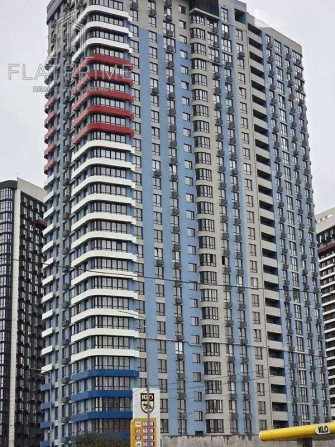 ЖК Берег Дніпра ТРЦ River Mall Метро Славутич Осокорки Лівий берег - фото 1