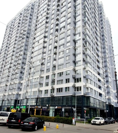 3к, ЖК Лебединий, Ревуцького 40б, 84м2, видова,  метро Харківська 5 хв - фото 1