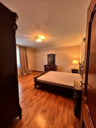 71,6 кв.м. Чудова 2 кімн. біля Парку Перемога м. Дарниця + паркінг - фото 1