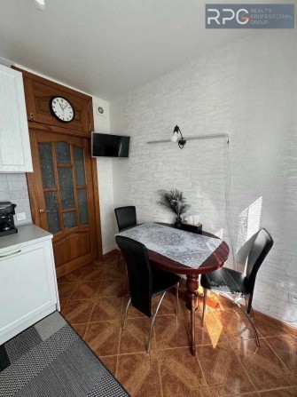 Продаж 2к квартири Голісіївський р-н м Іподром Луценка 5 - фото 1