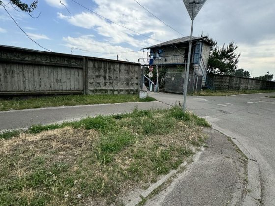 здам в оренду гараж для авто або складу автокооператив Харківський Київ