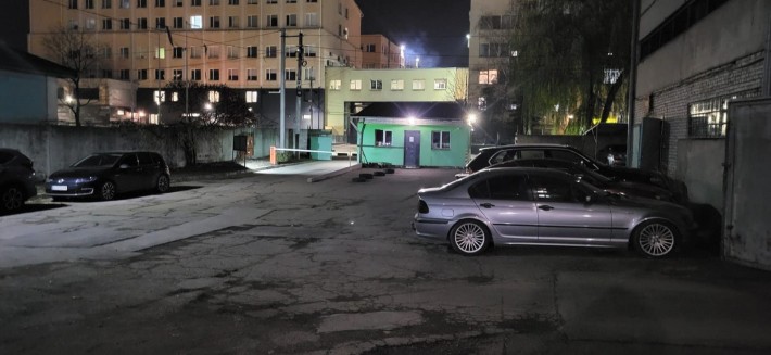 Оренда гаражу/бокс вул. Творча(Б. Хмельницького) - фото 1