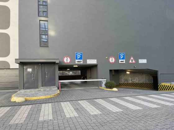 Оренда Паркінгу Парус Сіті