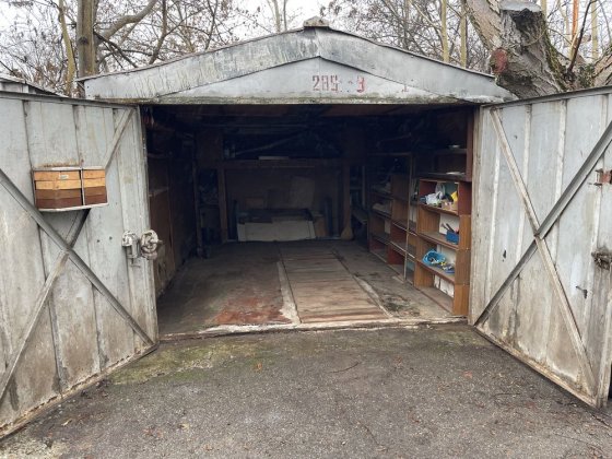 Сдаю долгосрочно гараж в автокооперативе Взлет Одесса